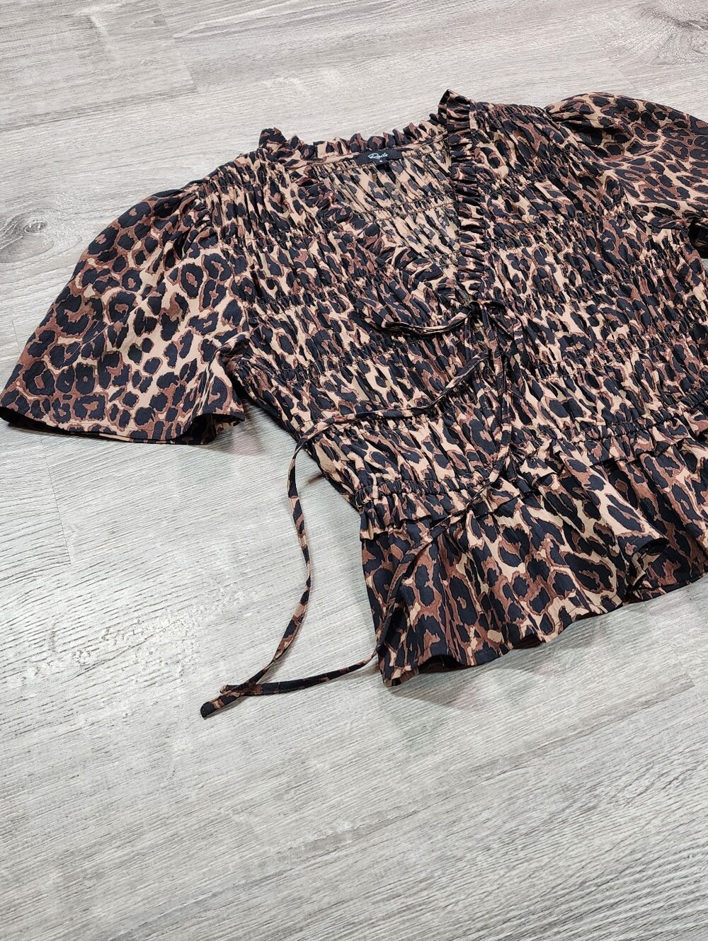 RAILS Portia Top Leopard Animal Print Smocked Cinched Short Sleeve Blouse Small